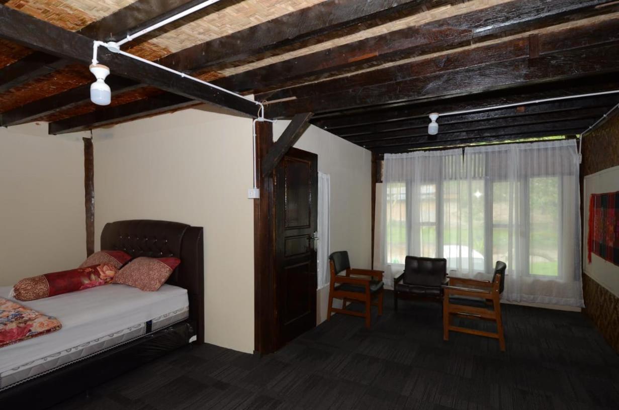 Canyon Jungle Stay Bukittinggi Exterior photo