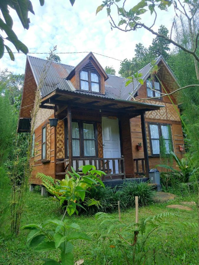 Canyon Jungle Stay Bukittinggi Exterior photo