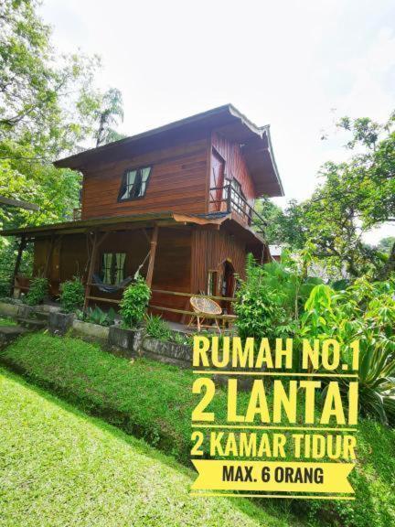 Canyon Jungle Stay Bukittinggi Room photo